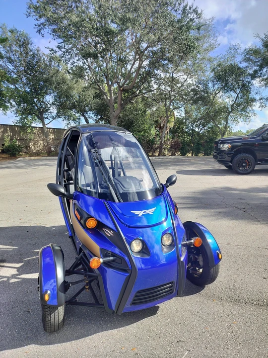 2021 Arcimoto - Image 19 of 31