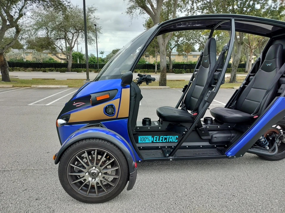 2021 Arcimoto - Image 30 of 31