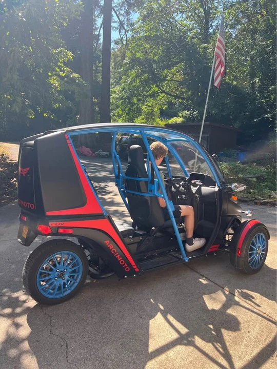 2021 Arcimoto - Image 3 of 8
