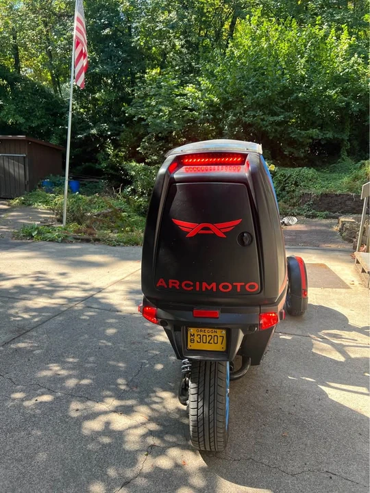 2021 Arcimoto - Image 4 of 8