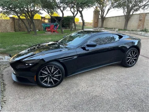 2021 Aston Martin DB11 V8