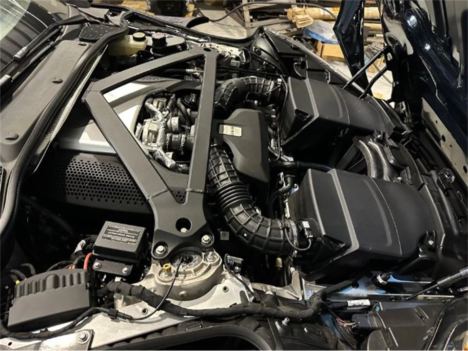 2021 Aston Martin DB11 - Image 15 of 16