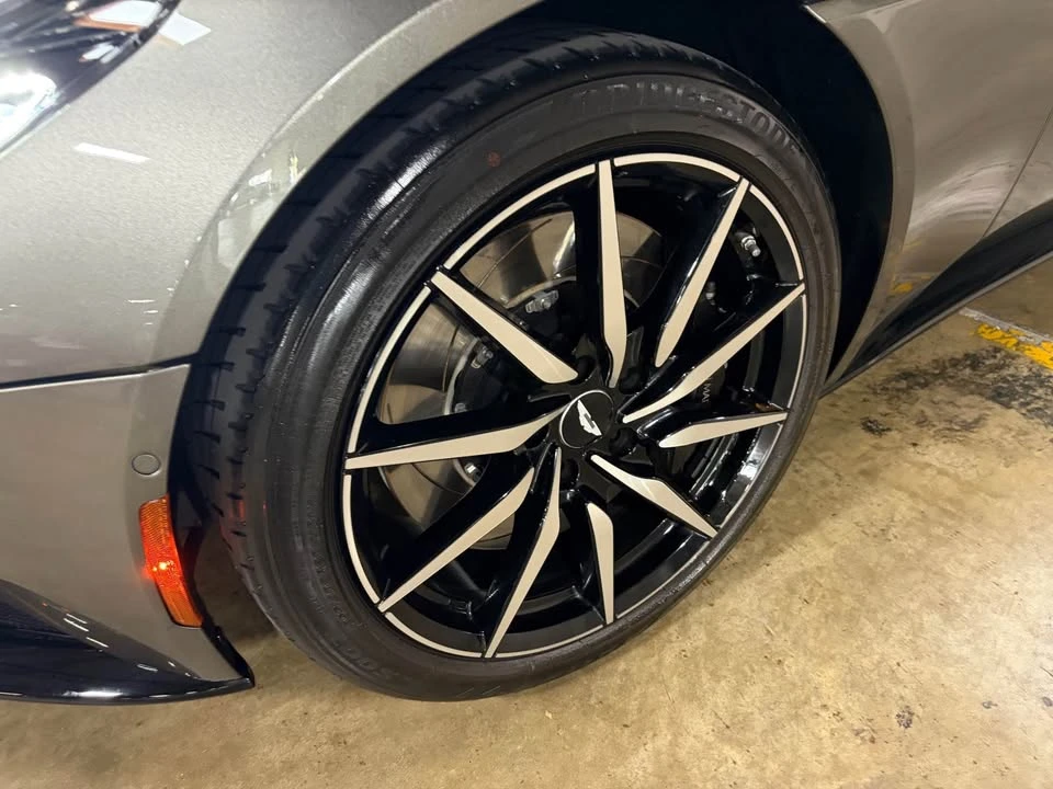 2021 Aston Martin DB11 V8 - Image 3 of 14