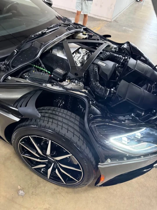2021 Aston Martin DB11 V8 - Image 10 of 14