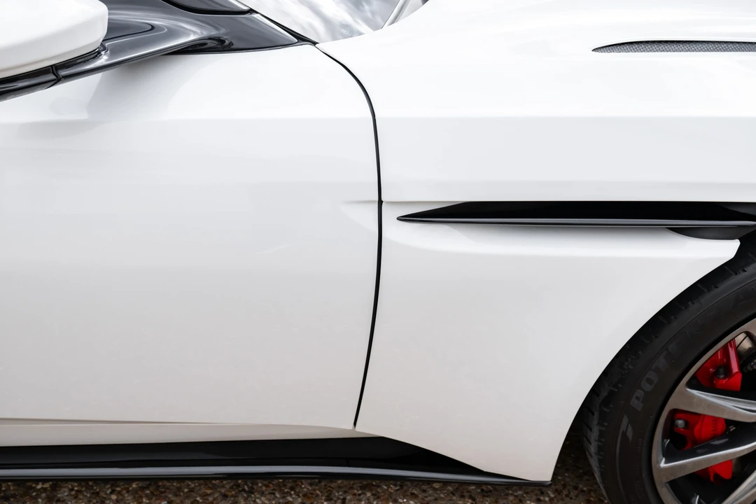 2021 Aston Martin DB11 V8 - Image 22 of 31