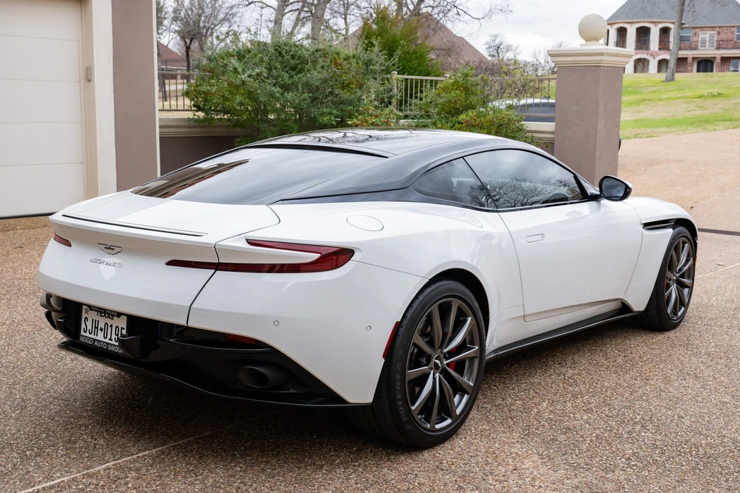 2021 Aston Martin DB11 V8 - Image 6 of 31