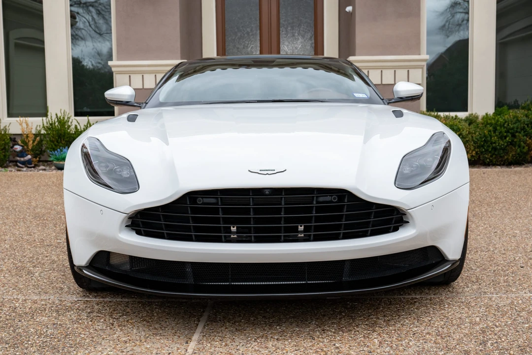 2021 Aston Martin DB11 V8 - Image 3 of 31