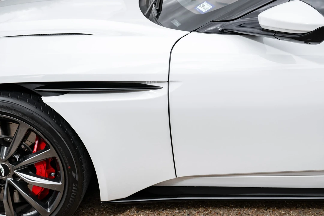 2021 Aston Martin DB11 V8 - Image 21 of 31