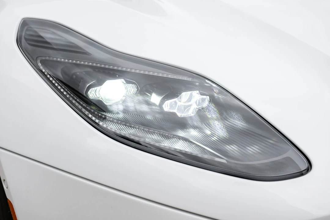2021 Aston Martin DB11 V8 - Image 11 of 31