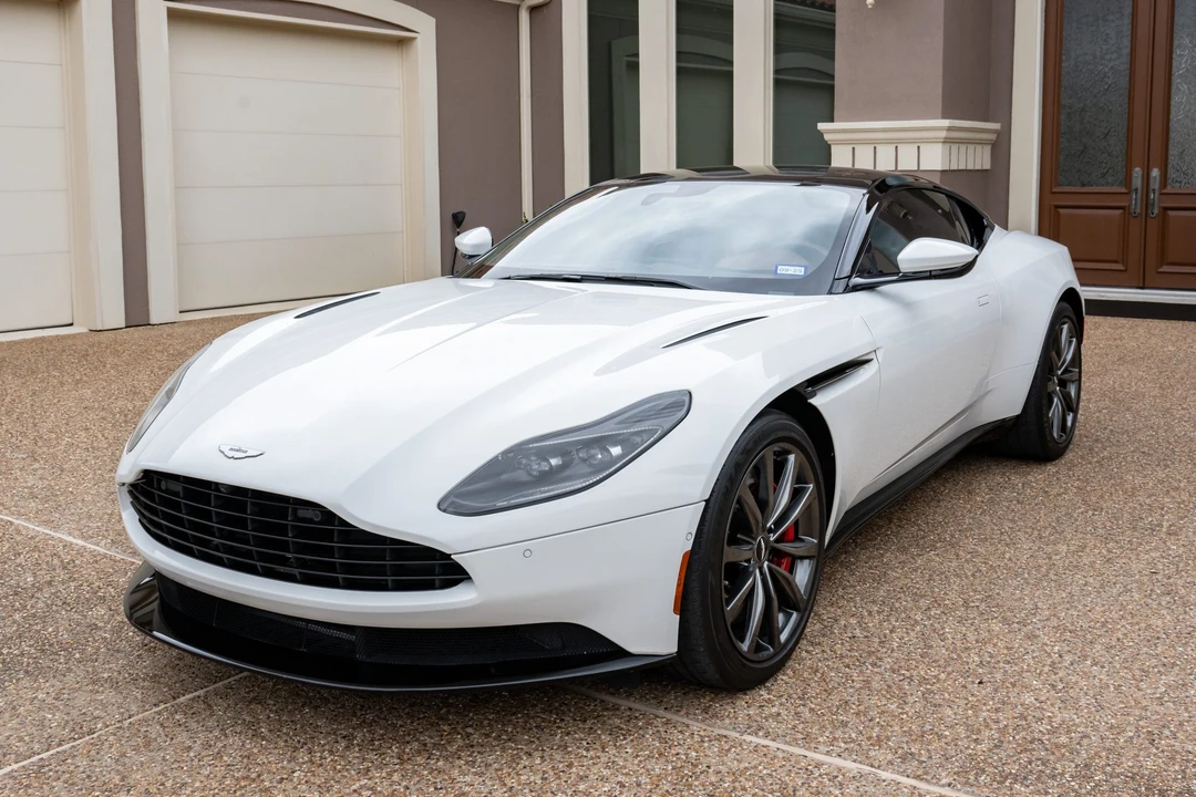 2021 Aston Martin DB11 V8 - Image 2 of 31
