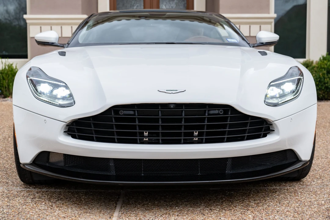 2021 Aston Martin DB11 V8 - Image 10 of 31