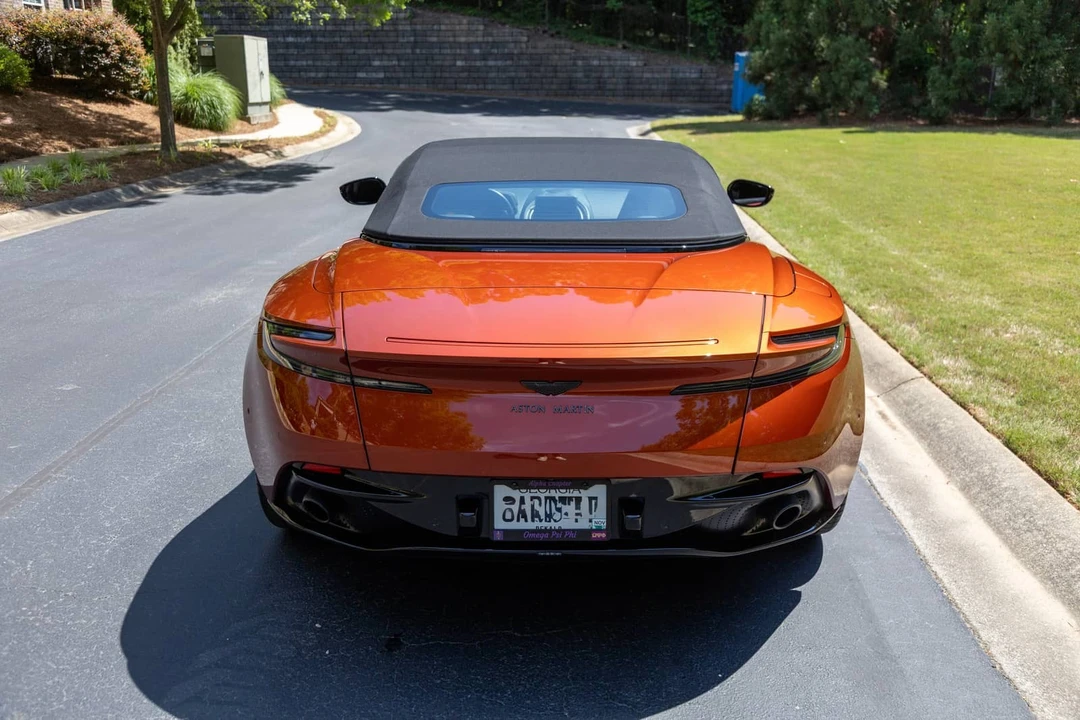 2021 Aston Martin DB11 Volante - Image 13 of 24