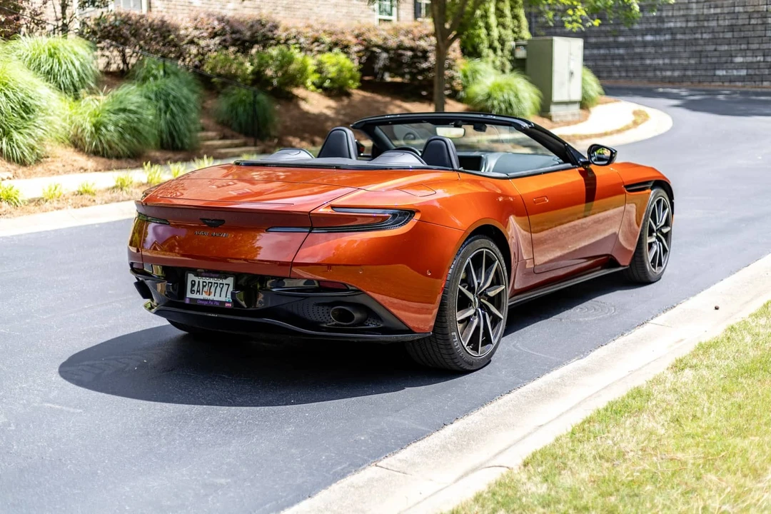 2021 Aston Martin DB11 Volante - Image 6 of 24