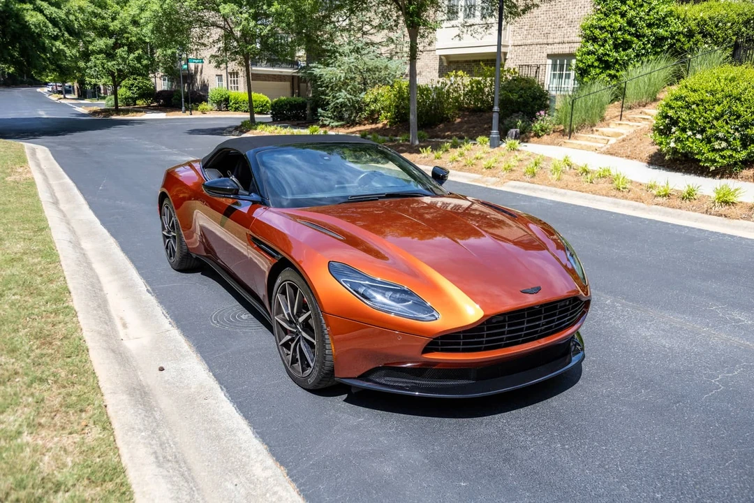 2021 Aston Martin DB11 Volante - Image 15 of 24
