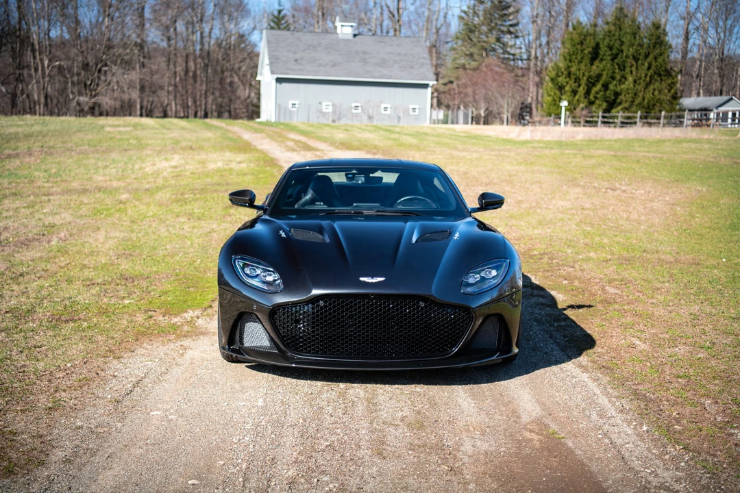 2021 Aston Martin DBS Superleggera - Image 21 of 31