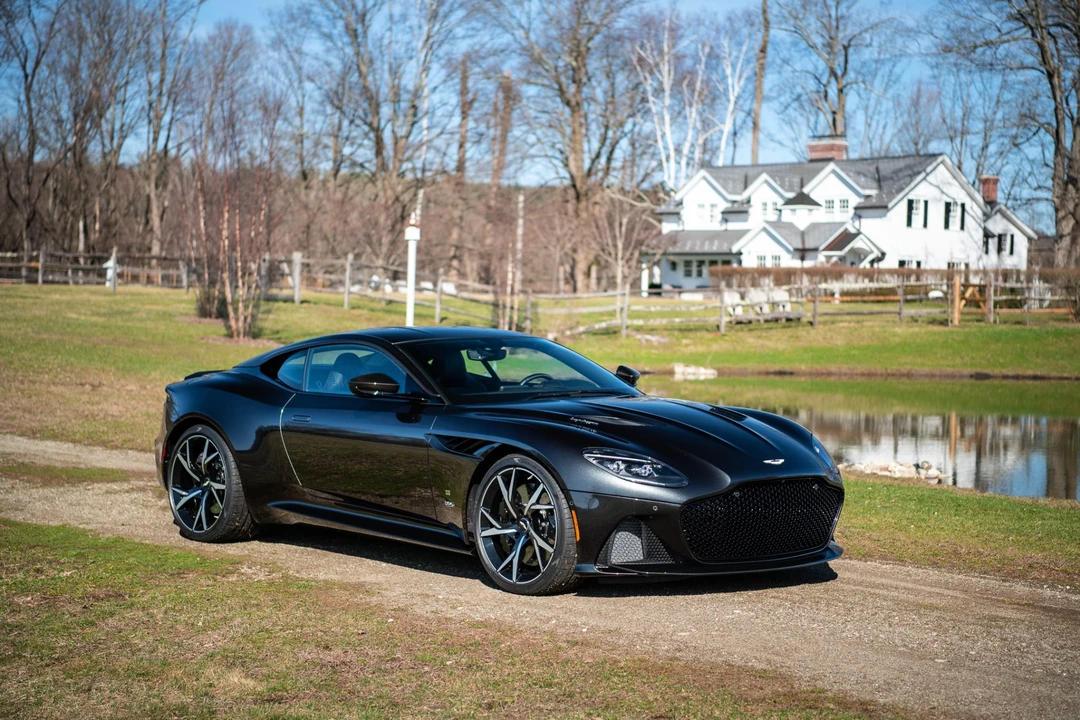 2021 Aston Martin DBS Superleggera - Image 20 of 31