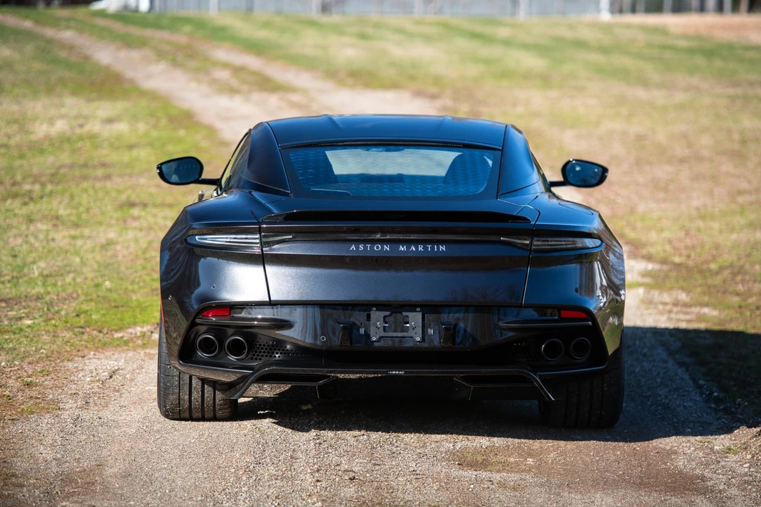 2021 Aston Martin DBS Superleggera - Image 14 of 31
