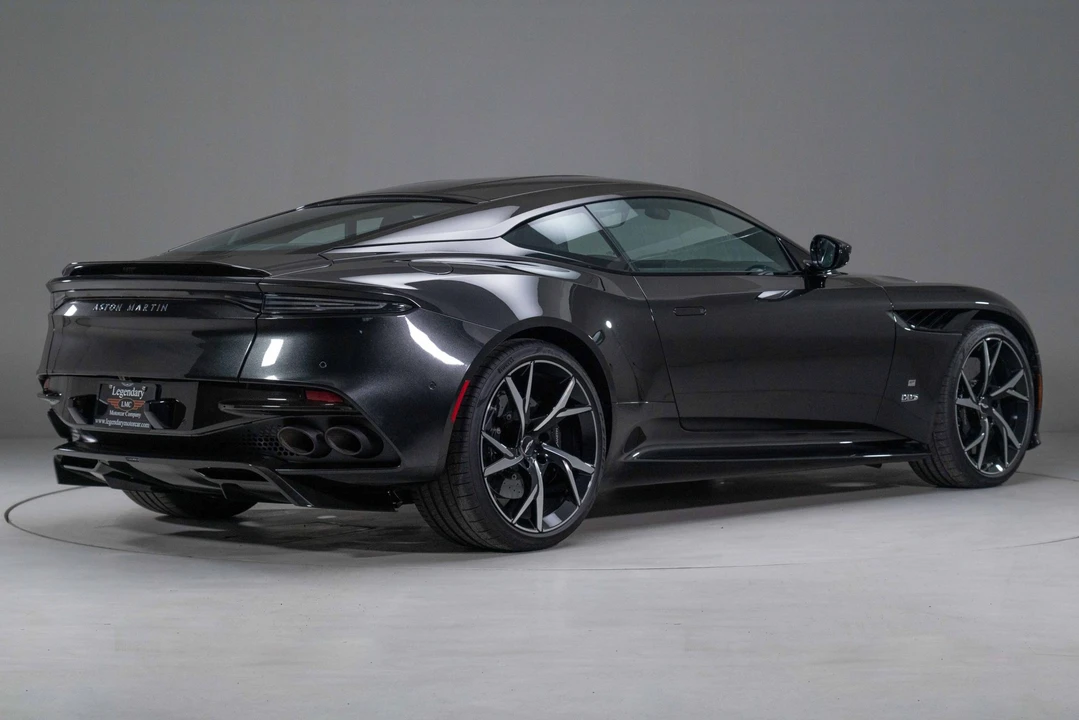 2021 Aston Martin DBS Superleggera - Image 11 of 31