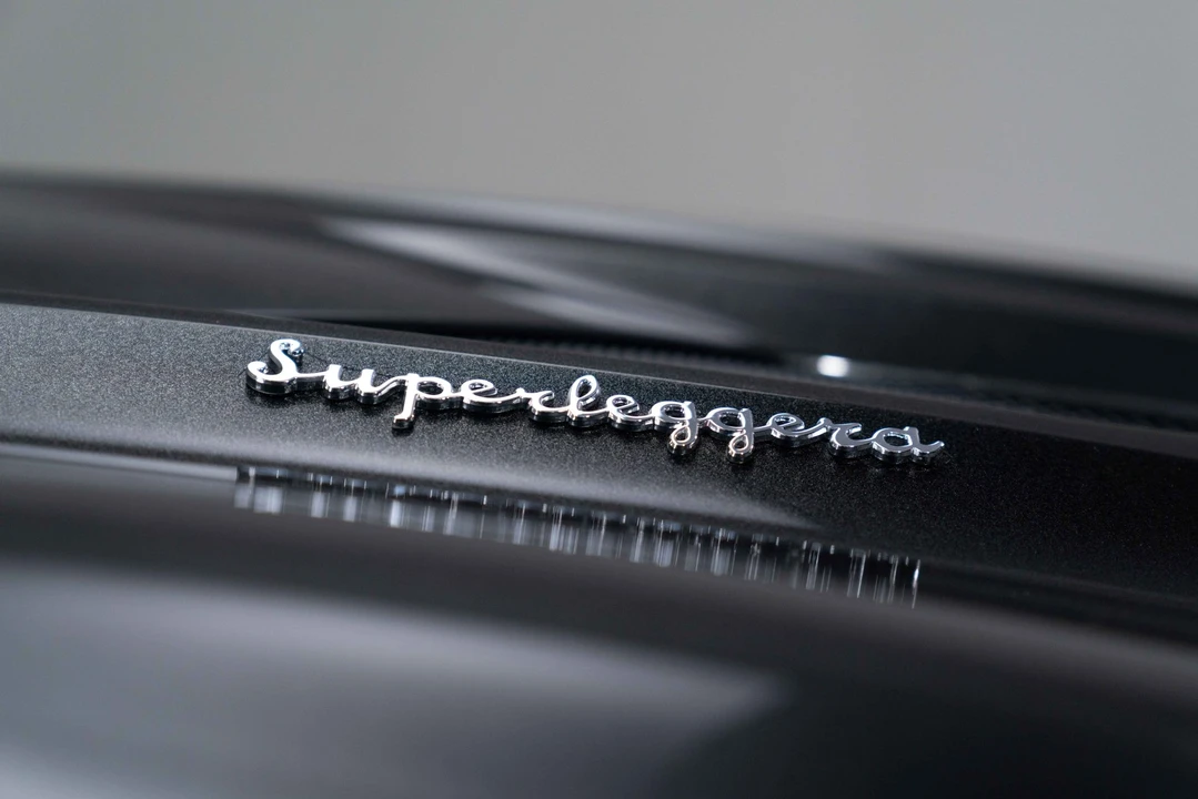 2021 Aston Martin DBS Superleggera - Image 31 of 31