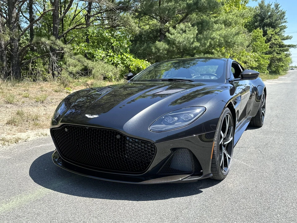 2021 Aston Martin DBS Superleggera - Image 5 of 31
