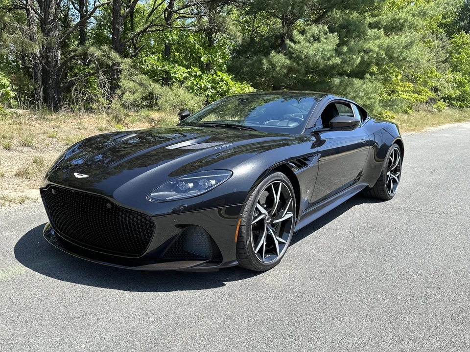 2021 Aston Martin DBS Superleggera - Image 8 of 31