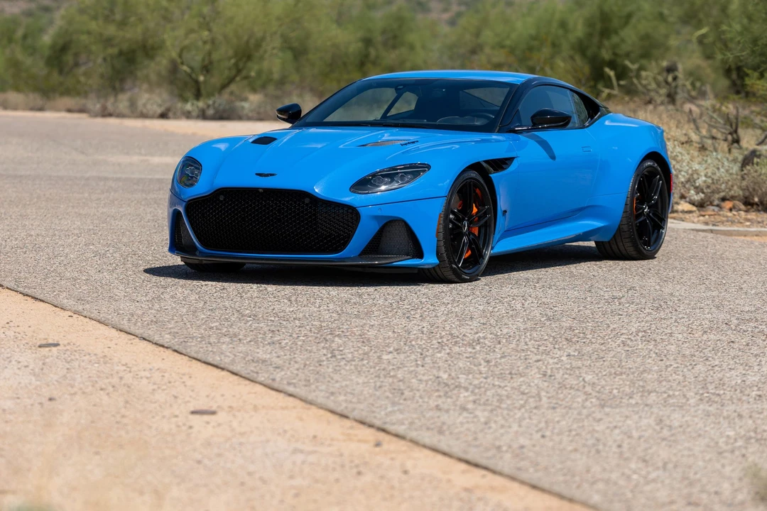 2021 Aston Martin DBS Superleggera - Image 7 of 31