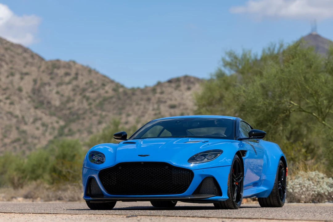 2021 Aston Martin DBS Superleggera - Image 8 of 31