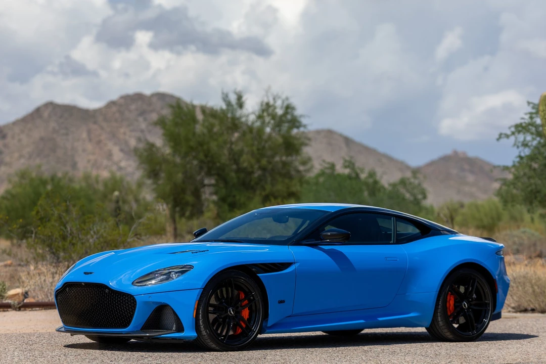 2021 Aston Martin DBS Superleggera - Image 4 of 31