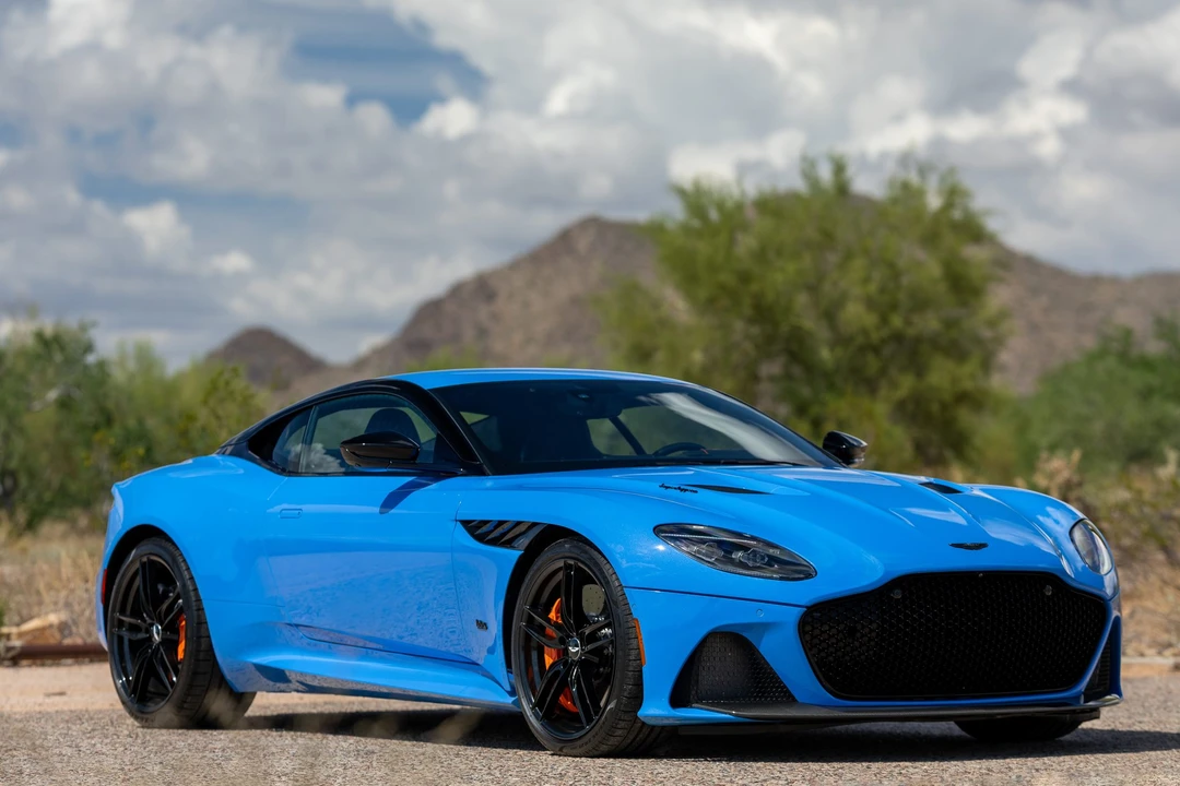 2021 Aston Martin DBS Superleggera - Image 15 of 31