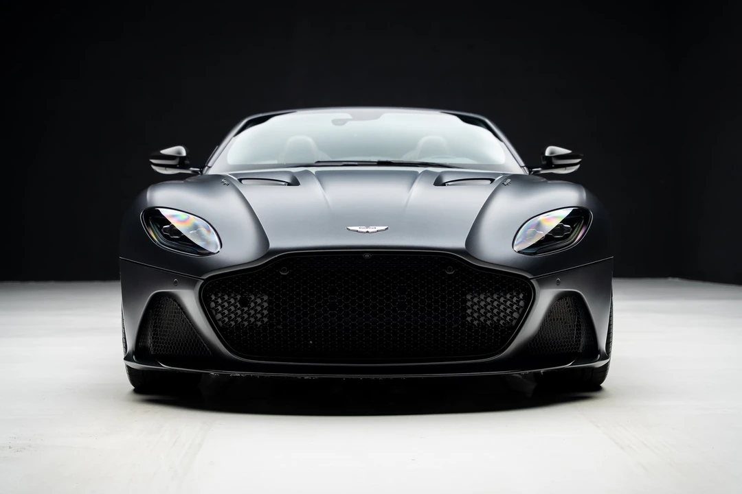 2021 Aston Martin DBS Superleggera - Image 9 of 12