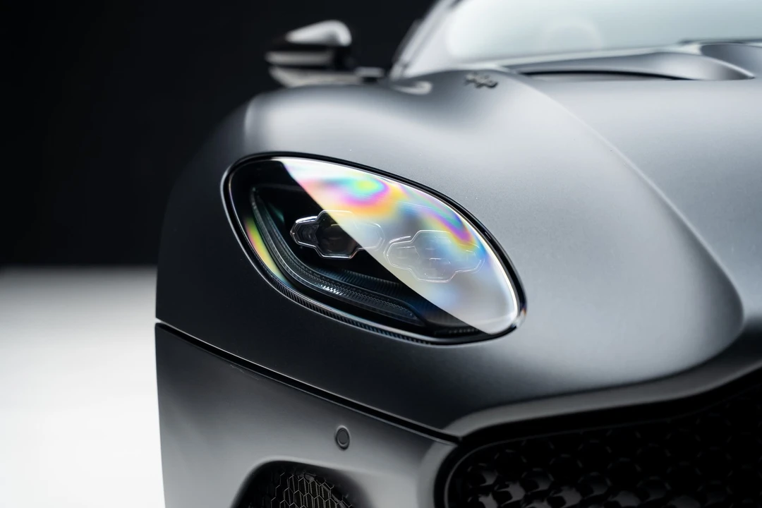 2021 Aston Martin DBS Superleggera - Image 10 of 12