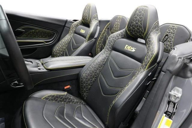2021 Aston Martin DBS Superleggera - Image 19 of 31