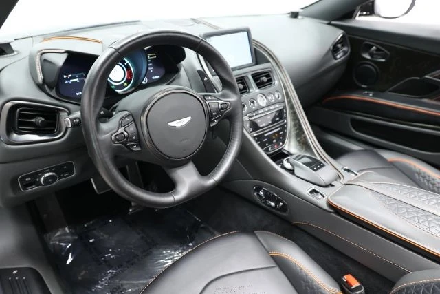 2021 Aston Martin DBS Superleggera - Image 28 of 31