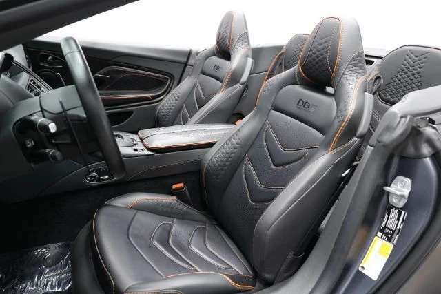 2021 Aston Martin DBS Superleggera - Image 3 of 31