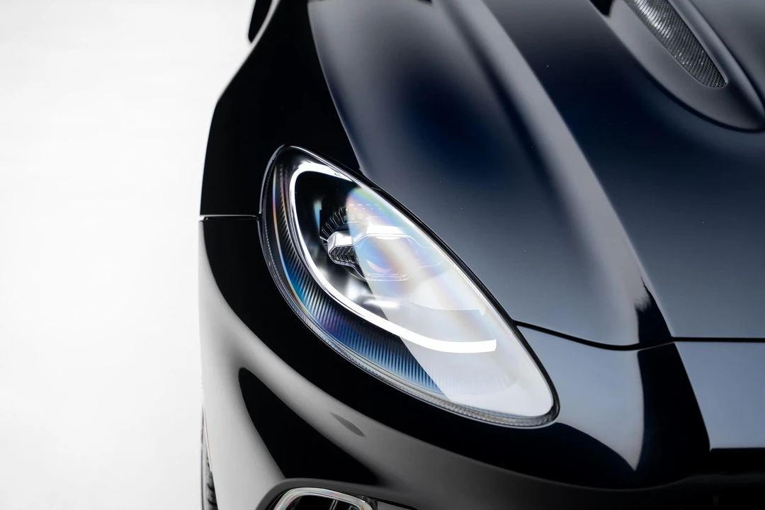 2021 Aston Martin DBX - Image 12 of 31