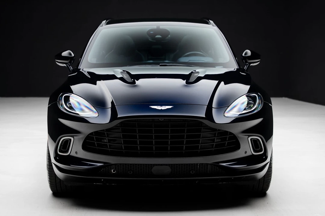 2021 Aston Martin DBX - Image 7 of 31