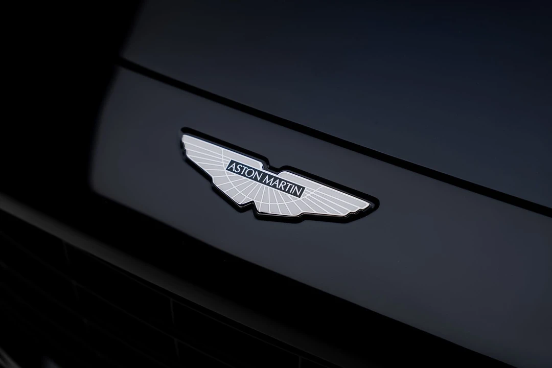 2021 Aston Martin DBX - Image 13 of 31