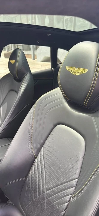 2021 Aston Martin DBX - Image 6 of 7