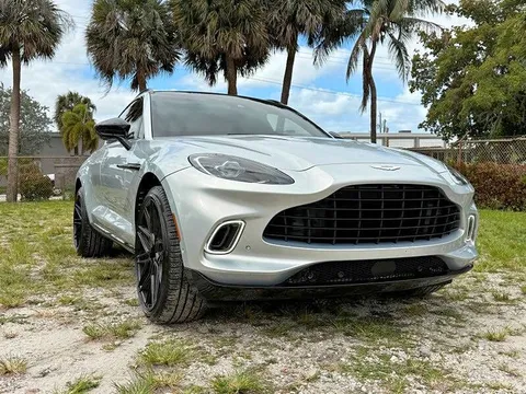 2021 Aston Martin DBX