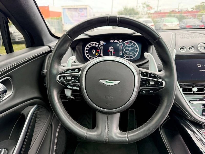 2021 Aston Martin DBX - Image 18 of 20
