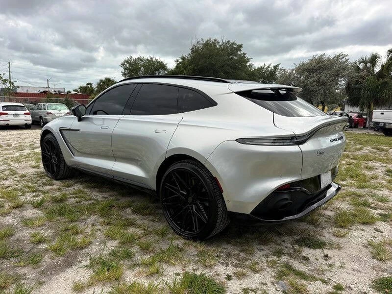 2021 Aston Martin DBX - Image 5 of 20