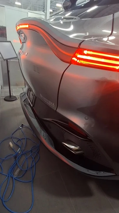 2021 Aston Martin DBX - Image 9 of 9