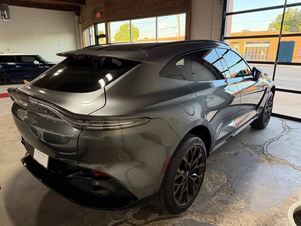 2021 Aston Martin DBX - Image 5 of 21