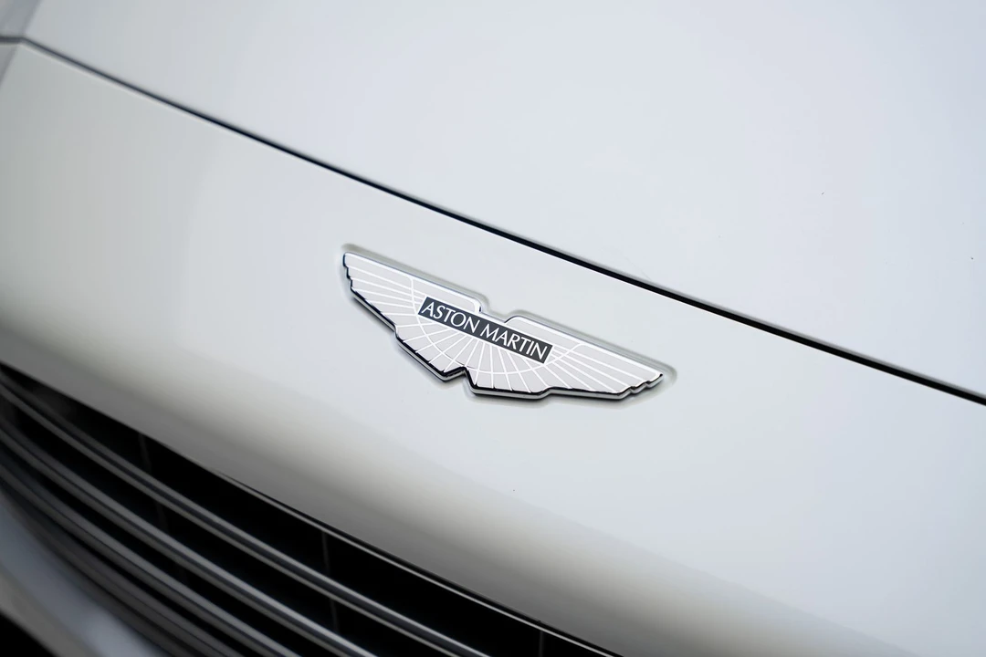 2021 Aston Martin DBX - Image 13 of 31