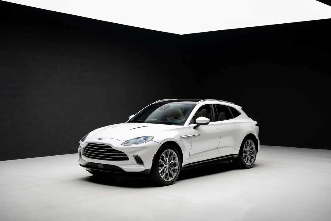 2021 Aston Martin DBX - Image 4 of 31