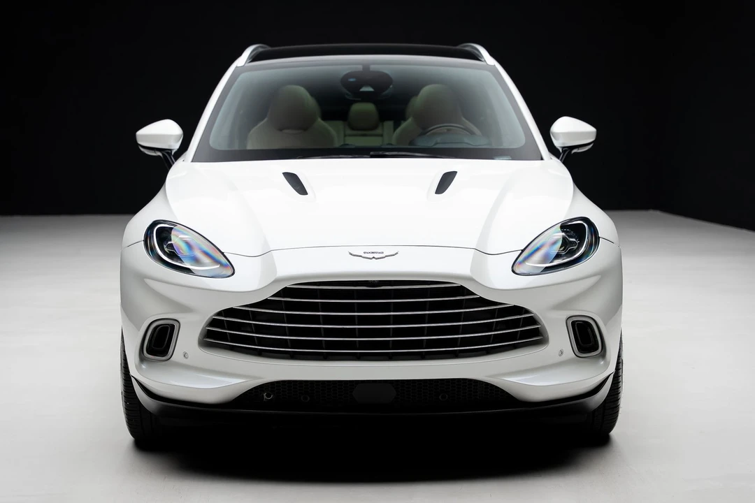 2021 Aston Martin DBX - Image 7 of 31