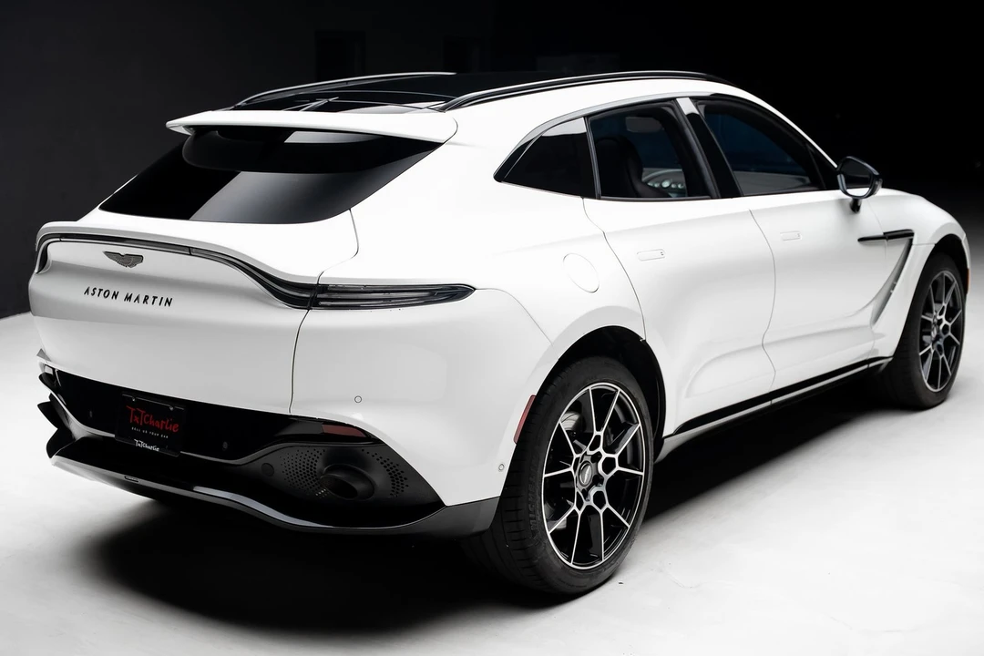 2021 Aston Martin DBX - Image 31 of 31