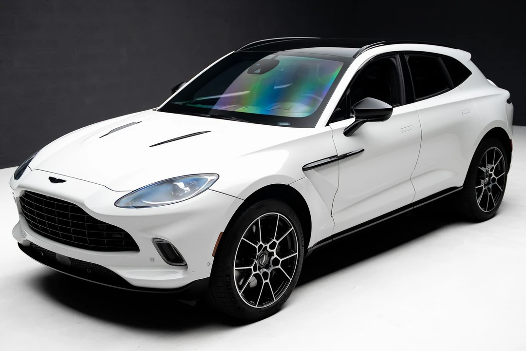 2021 Aston Martin DBX - Image 4 of 31