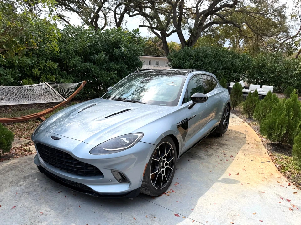 2021 Aston Martin DBX - Image 4 of 21
