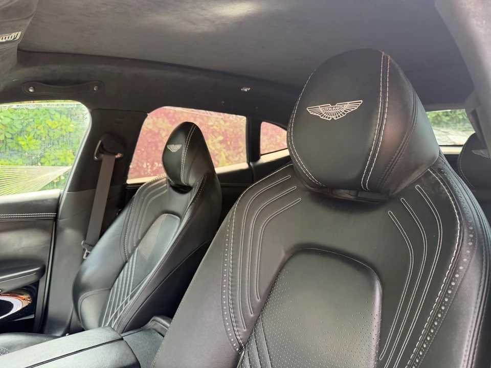 2021 Aston Martin DBX - Image 17 of 21